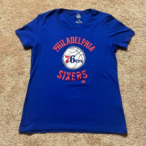 Majestic Tops - Women’s Philadelphia 76ers Tee